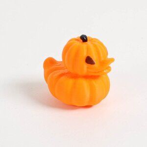 Cute Pumpkin Jeep Duck | 3D Printed Plastic Duck for Jeep Ducking